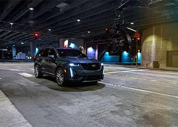 كاديلاك تطلق حملة "Crew Ready" الخاصة بسيارة XT6 الجديدة