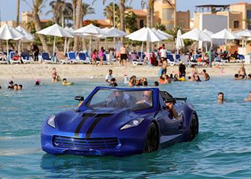 ابتكار سيّارة مصريّة تسير فوق الماء