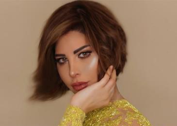 اضغط لمشاهدة الفيديو: شمس الكويتية تثير الجدل من جديد، هذه المرة بحذاءٍ مصنوع من الذهب الخالص!