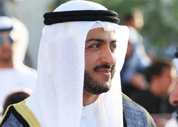 بالفيديو: لقطة أبكت الجميع... هذا ما فعله حاكم الشارقة خلال تشييع جثمان نجله