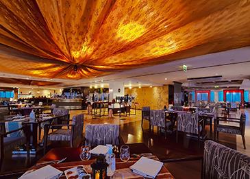 أجواء رمضانية رائعة في فندق "بارك ريجيس كريس كين"