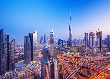 الإمارات: تمديد أذونات الدخول عبر كفيل التأشيرة الأصلية