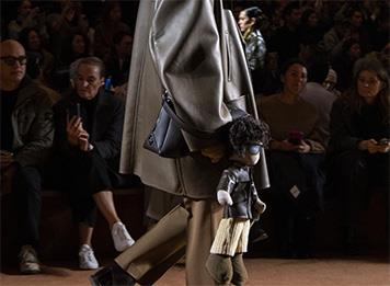 اختيارنا لهذا الأسبوع: حقيبة فندي لوي FENDI LUI