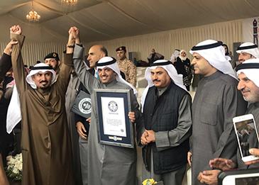 اضغط لمشاهدة الفيديو: الكويت تدخل موسوعة غينيس بأطول علم في العالم