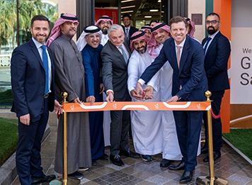 جينيسيس تفتتح مكتبها الجديد في الرياض