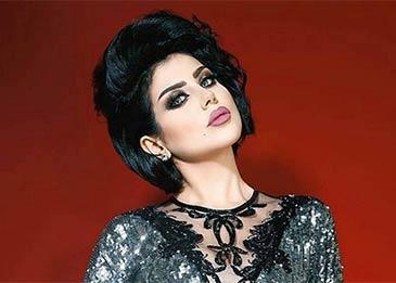 اضغط لمشاهدة الفيديو: عريس يترك حفل زفافه من أجل سيلفى مع "حليمة بولند"!