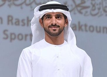 "خمسين عام قبل وبعـد" رائعة شعرية جديدة يرويها حمدان بن راشد بصوته