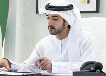 رسائل أمل من حمدان بن راشد وخبر سار قريبًا