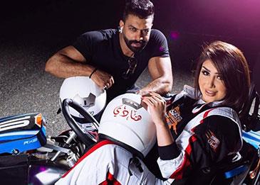 اضغط لمشاهدة الفيديو: موقف مفاجئ يتسبب في إحراج زوج هنادي الكندري في عيد زواجهما