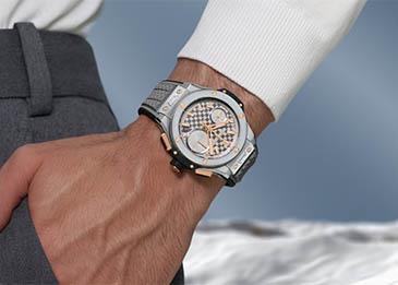 هوبلو وصدّيقي يحتفلان بمرور 20 عاماً على Big Bang