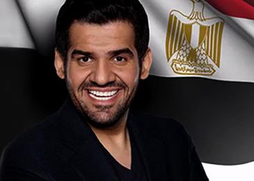 اضغط لمشاهدة الفيديو: حسين الجسمي يتنقل في شوارع مصر بالتوك توك!