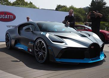 شاهد بالفيديو: سيارة بوغاتي ديفو الجديدة