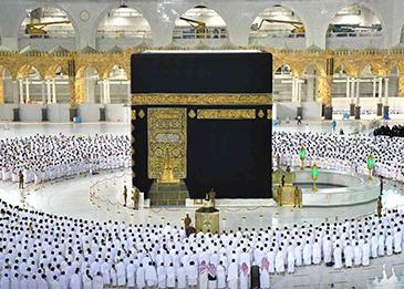 السعودية تتيح حجز مواعيد العمرة عبر اعتمرنا
