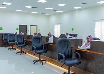 "العمل السعودية" تطلق مبادرة لتوطين قطاع المحاماة