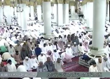 بالفيديو .. ارتباك بين المصلين في الحرم المكي