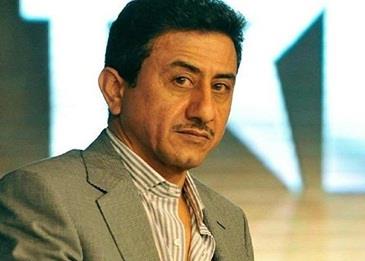 ناصر القصبي يلقى به في المسبح بدلا من إبن أخيه العريس