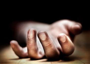 تلقي نفسها من شرفة منزلها .. موثقة الحدث على فيسبوك