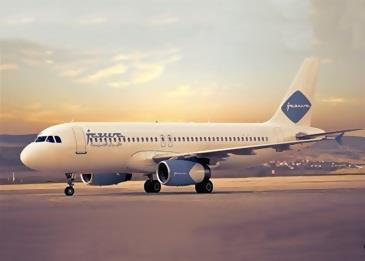 طائرة ركاب كويتية تصطدم مع جسم غريب