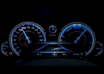 بالفيديو: طفل يقود سيارة بسرعة 220 كيلومترًا!