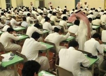 شجار بين طلبة مدرسة .. يؤدي إلى طعن معلم
