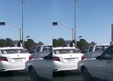 بالفيديو .. شجار في نجران يعطّل حركة السير