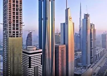 بالفيديو .. عماني يتحرش بصبي في دبي
