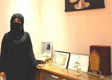 اضغط لمشاهدة الفيديو: محامية توضح الفارق بين فسخ النكاح والخلع وعدة كلًا منهما
