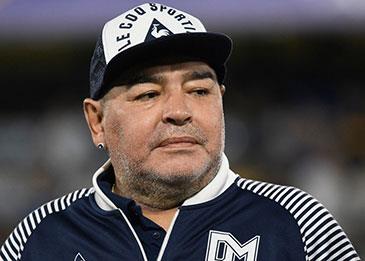 مارادونا دُفن من دون قلب