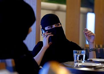 "حساب المواطن" يوضح طريقة التعامل مع زوجة المسيار