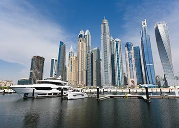 مرسى دبي هاربر يستقبل أول اليخوت