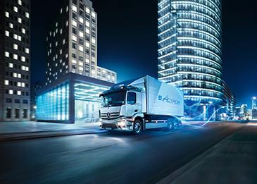 مرسيدس بنز تعتزم طرح شاحنات eActros الكهربائية للمرة الأولى في المملكة