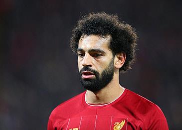 تعرف على شبيه محمد صلاح الذي يعمل معه في نفس النادي