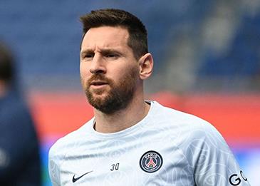 والد ميسي ينفي التوصل إلى اتفاق مع نادي الهلال