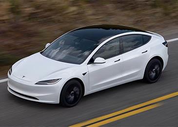 سيارة تسلا Model 3 Standard  تصل إلى السعودية