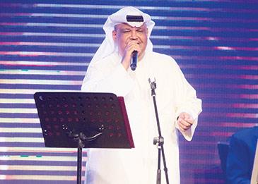 نبيل شعيل يقرر النوم في السيارة بسبب الملل