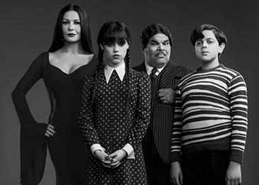 نتفليكس تكشف عن ملامح عائلة أدامز في Wednesday Addams