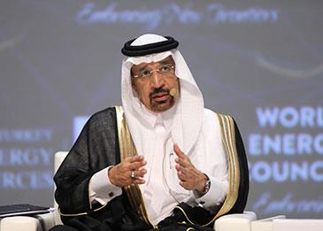 الفالح: السعودية ملتزمة بتحقيق استقرار أسواق النفط