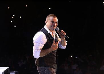 حذف جميع ألبومات عمرو دياب من يوتيوب
