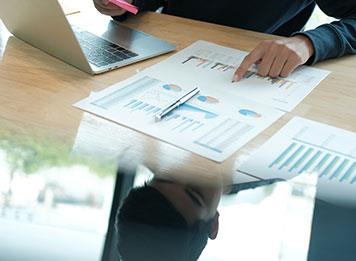 مشروع سري لاستبدال موظفي البنوك بأدوات ذكاء اصطناعي