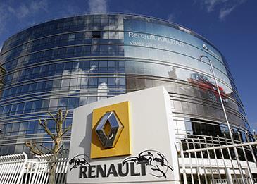 "رينو" تكافئ مستخدمي تطبيقها من خلال "برنامج الإحالة"