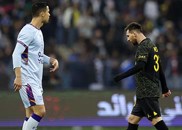 رونالدو يعلّق على أنباء انتقال ميسي للدوري السعودي