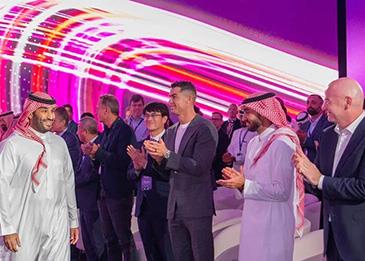 رونالدو يعلّق على لقائه بولي العهد بمؤتمر الرياضة العالمية