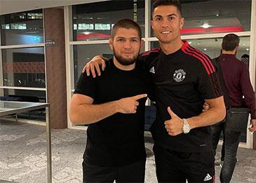 رونالدو يخسر أمام نورمحمدوف في تحدي "عدم الضحك"