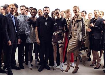 مجموعة Ricardo Tisci الأولى لدار Burberry... تصاميم راقية بلمسة جريئة