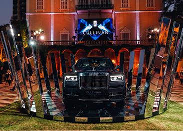 رولز-رويس موتر كارز تطلق سيارة كالينان في بيروت