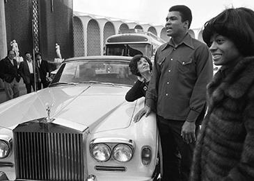 سيارة محمد علي كلاي تباع بالمزاد العلني