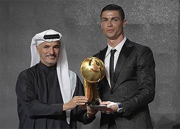 رونالدو يؤكد من جديد أنه لن يعتزل قبل تسجيل ألف هدف