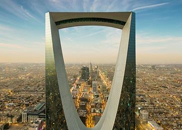 السعودية تشترط 8 ساعات عمل لحراس المدارس في المملكة