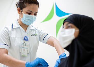 "طرق دبي" تطلق حملة لتطعيم موظفي الهيئة وعائلاتهم ضد كورونا