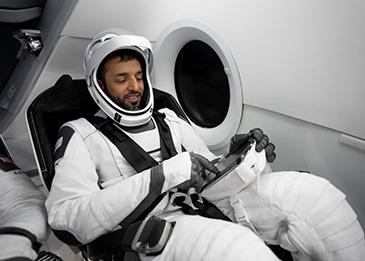 سلطان النيادي يستعد لرحلة المحطة الدولية